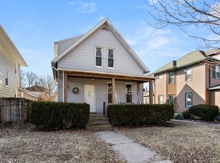 2121 15th St #A, Moline, IL 61265