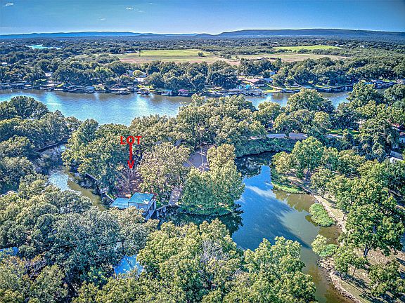 4th image of 1336 S Lakeside Dr