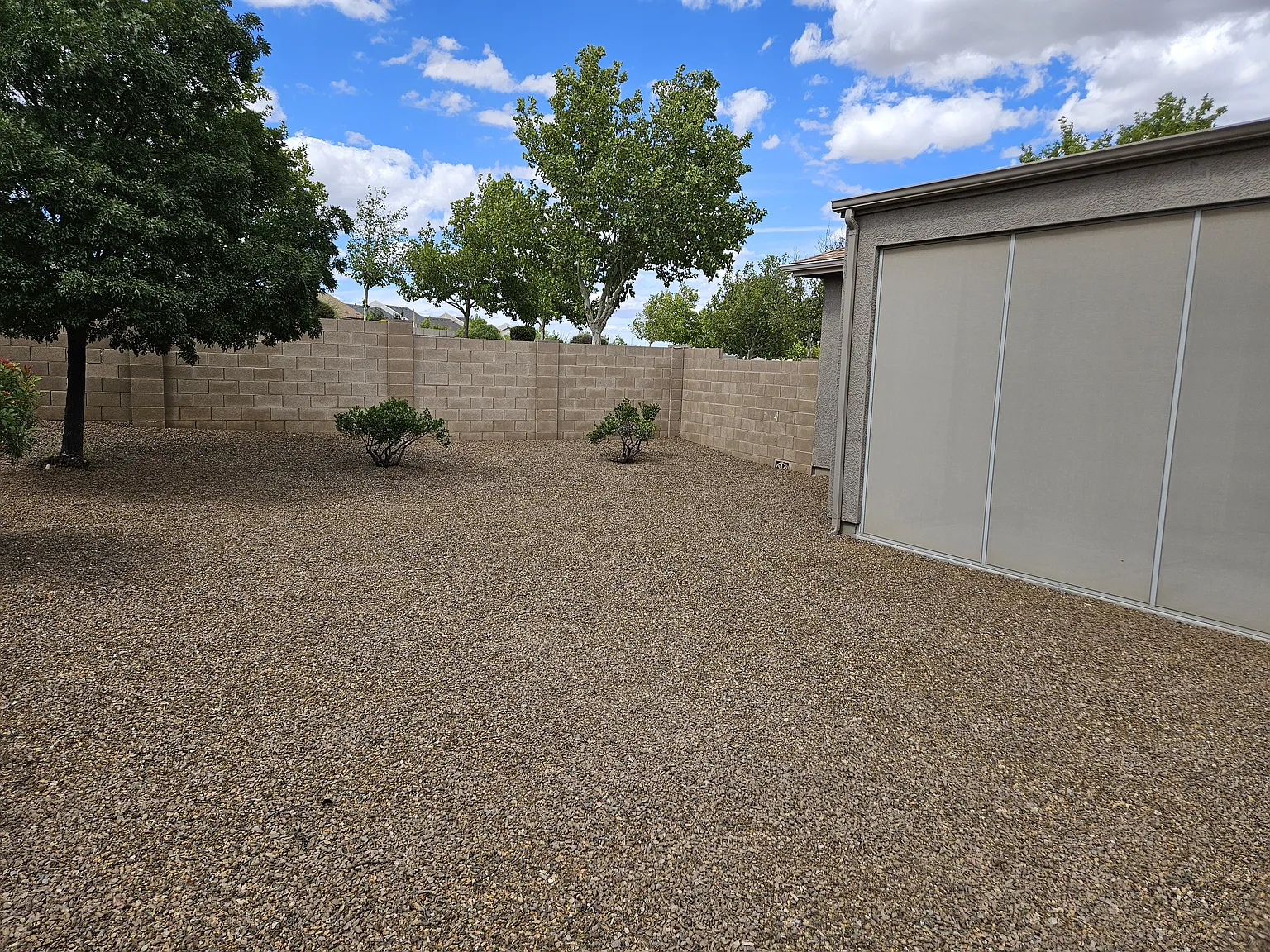 3 bed, 1852 sqft, $2,485 — Photo 4