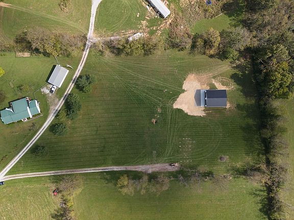 5th image of 148 Dusty Ln
