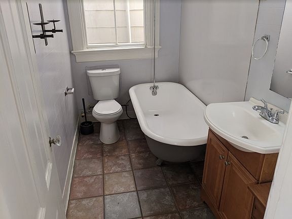 3rd image of 720-730 Broderick St #1691-1697