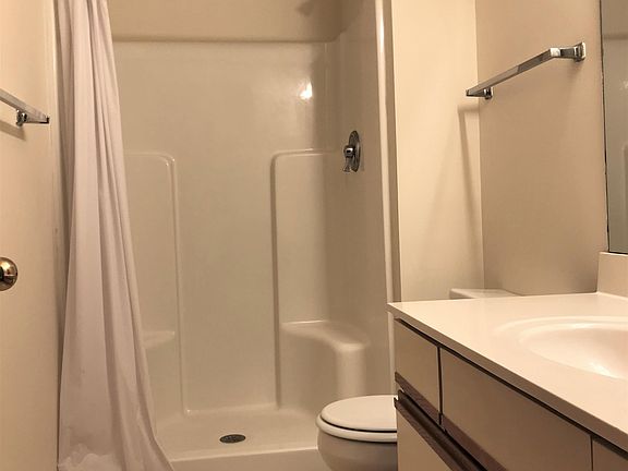 3rd image of 2411 Tawhee Dr #213