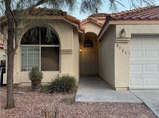 8121 Sunset Mill Dr, Las Vegas, NV 89128