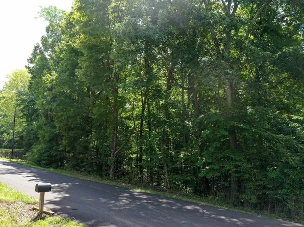 Center Ridge Rd, Eddyville, KY 42038