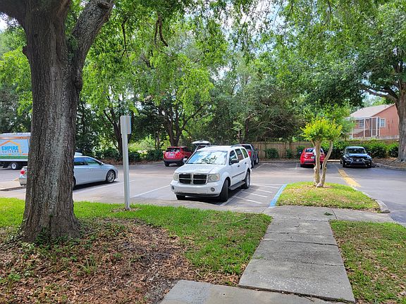 5th image of 7280 Westpointe Blvd APT 835