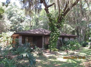 30715 Cove Rd, Tavares, FL 32778