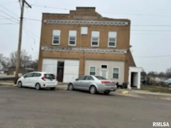 19 W Dodds St, Divernon, IL 62530