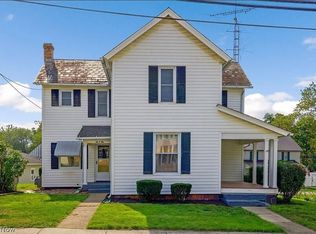 100 Murray Ave #1, Minerva, OH 44657