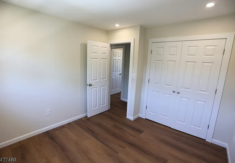210 Walnut St #R — Photo 17