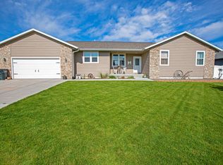 305 Ash Ave, Minden, NE 68959