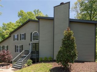 1322 Colony Dr, Marietta, GA 30068