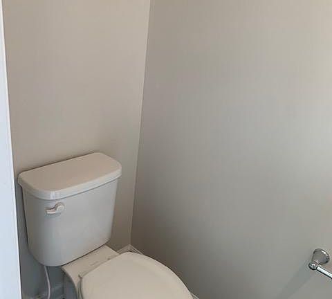 5th image of 1030 Wickersham Way #1030
