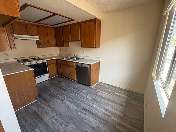 3rd image of 1241 W 168th St #4