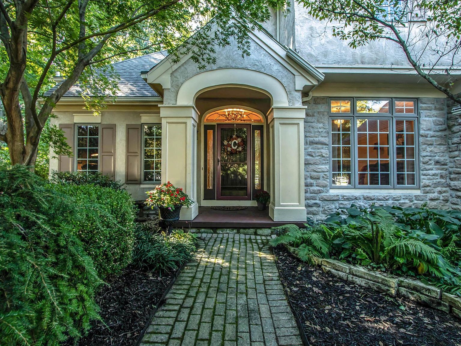 5652 Highland Lakes Ave, Westerville, OH 43082 Zillow
