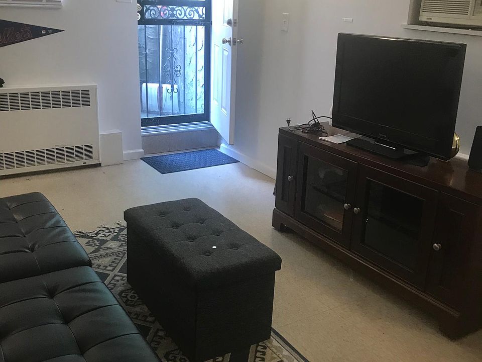1st image of 1515 201st St