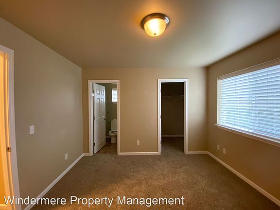 4th image of 1959 N Prairie Ln Unit 101