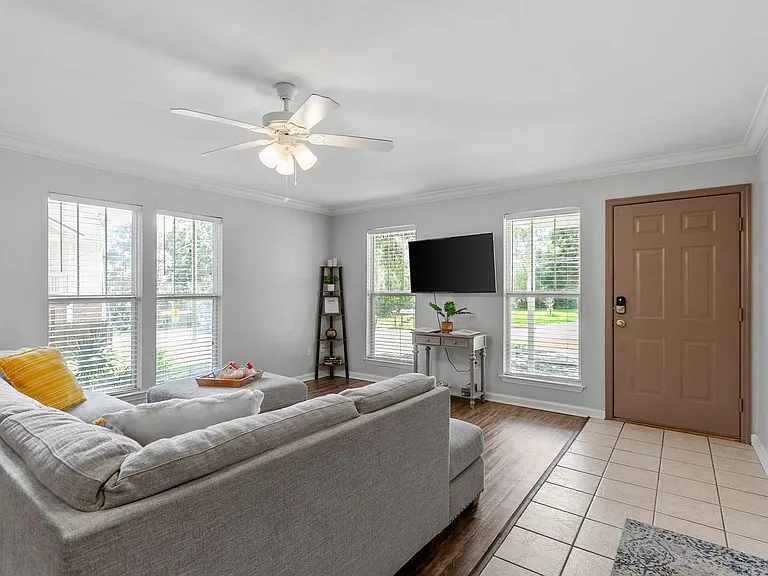 1235 N. Bronough Street — Photo 6