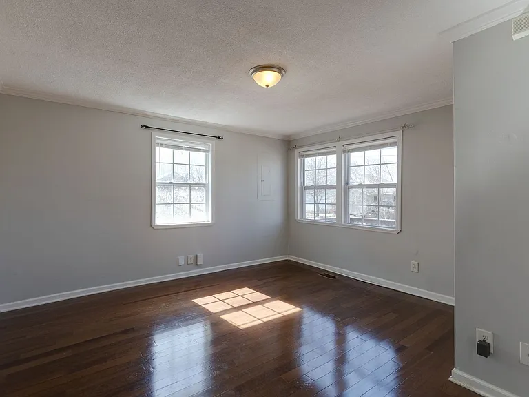 2412 Chapel Ave — Photo 20