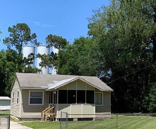 2nd image of 1084 Odessa Dr W