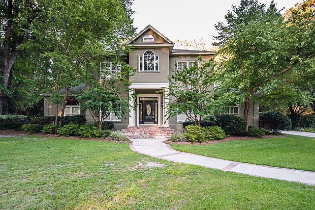 1st image of 3303 Plantation Dr