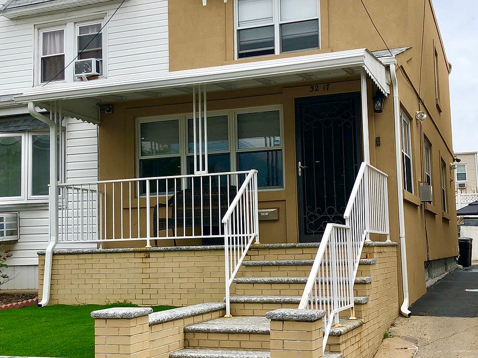 1st image of 3217 201st St