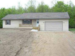 564 E Millington Rd, Mayville, MI 48744