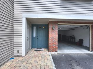 174 Adams St APT 6, Newton, MA 02458