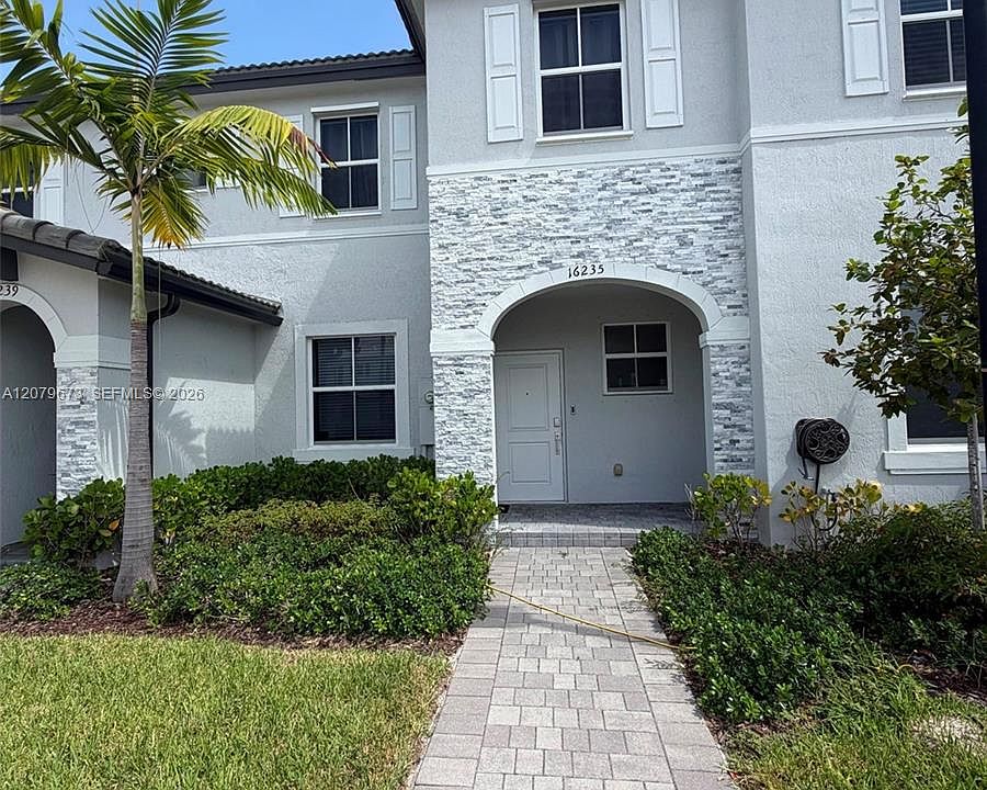 1st image of 16235 SW 292nd St