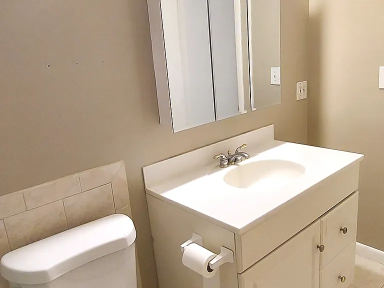 125 Washington Ave N #1 — Photo 24