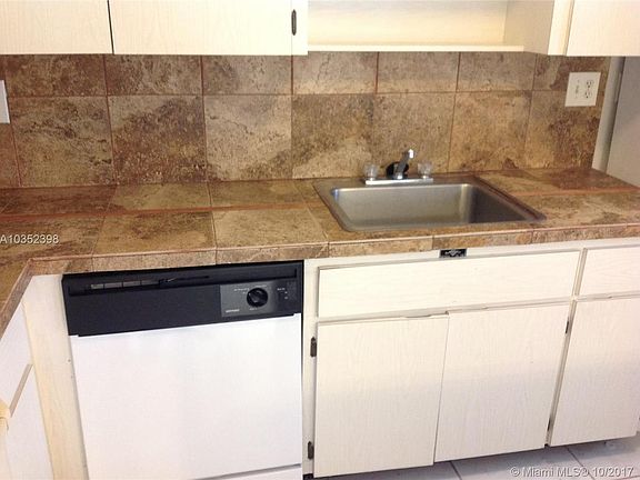 4th image of 1475 NE 125th Ter APT 512A