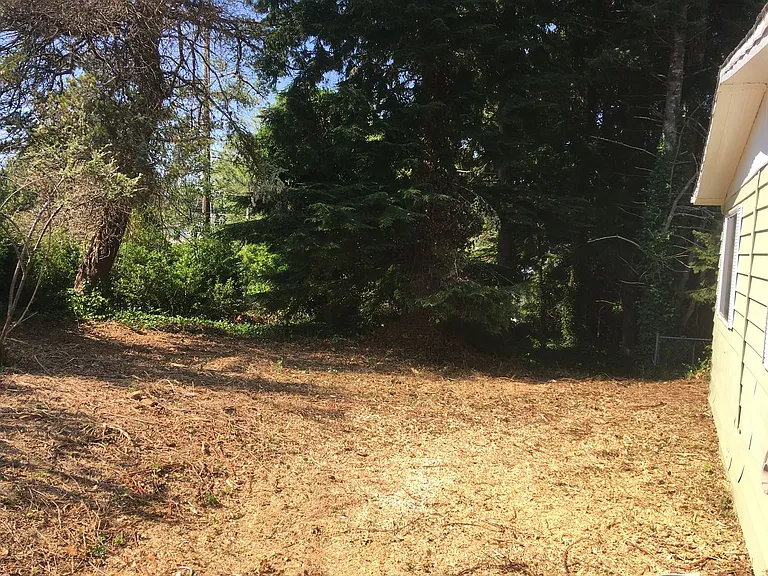 859 Vista Ct — Photo 25