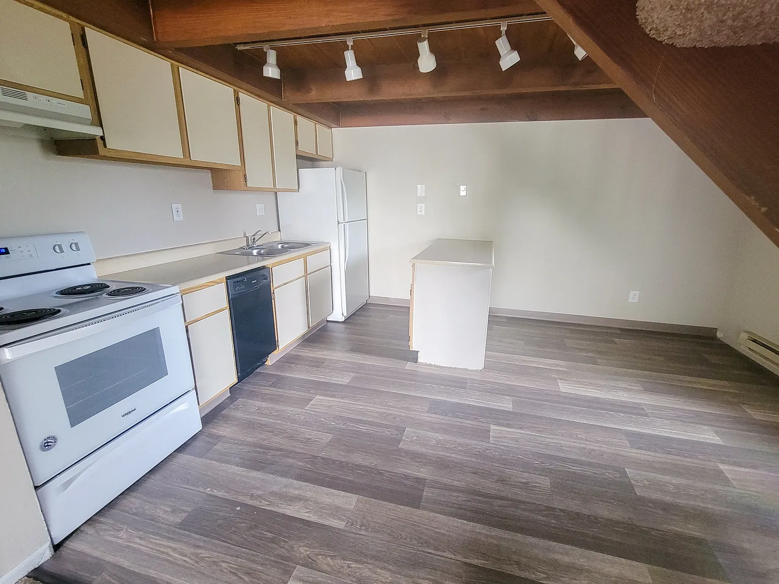 Elk Run Villas — Photo 3
