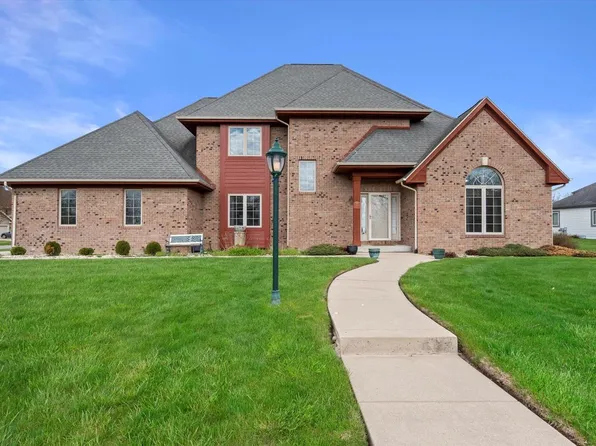 135 Emerald DRIVE, Mount Pleasant, WI 53406