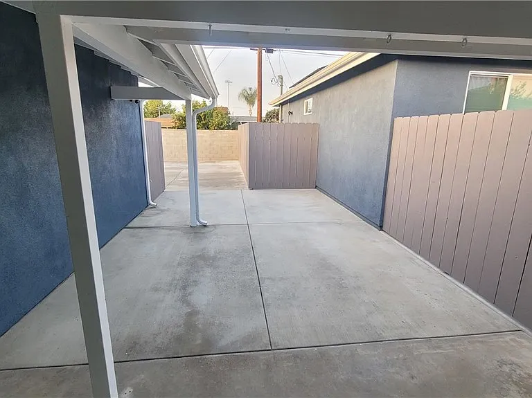 1605 E Santa Ana St — Photo 21