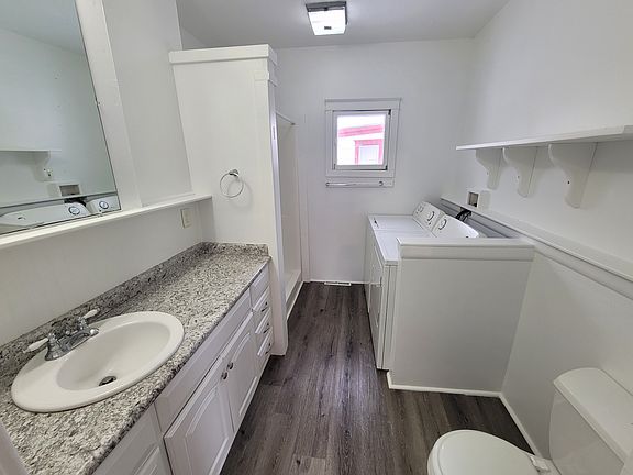 2nd image of 1353 Garfield Ave NW APT 1