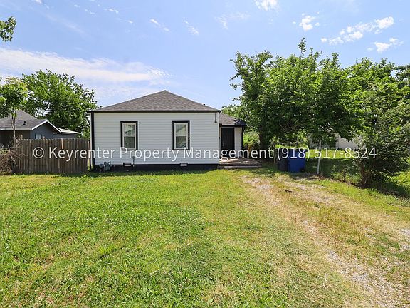 2nd image of 5031 S 30th Ave W