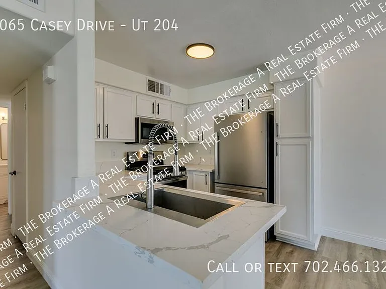 3065 Casey Dr #204 — Photo 28