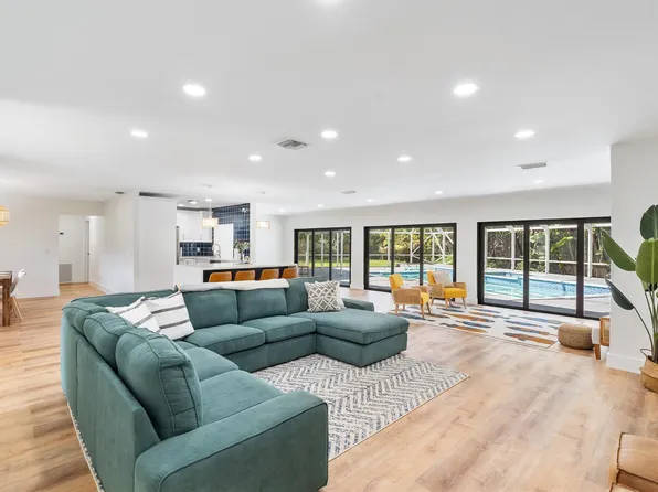5189 Beechwood Road, Delray Beach, FL 33484