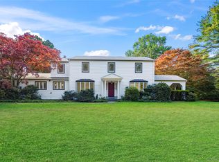 897 Ripley Lane, Muttontown, NY 11771