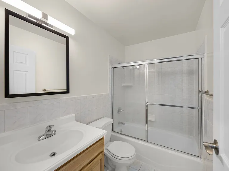 142 22nd Ave #1102R — Photo 12