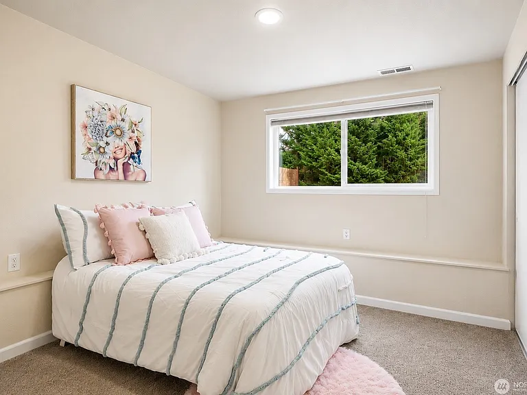 1832 Camas Ave NE — Photo 24