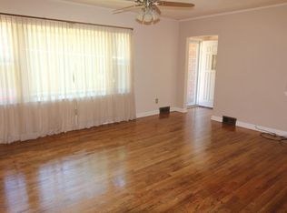 533 E 30th St, Davenport, IA 52803