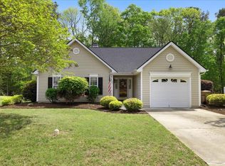 108 Braxberry Way, Holly Springs, NC 27540