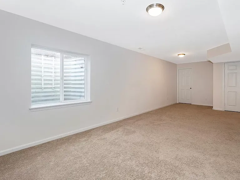 102 Water Run St #1 — Photo 34