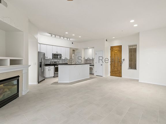 3rd image of 11000 N 77th Pl #1033