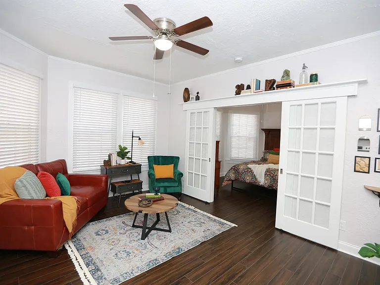 407 S Melville Ave #3 — Photo 2