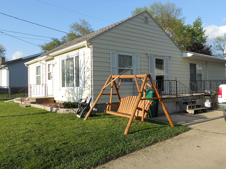 1st image of 111 Marie Ave