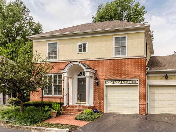 3rd image of 1357 White Oak Ln