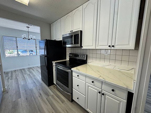 4th image of 2050 W Dunlap Ave Lot R441