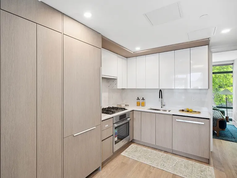 38-20 Parsons Blvd #710 — Photo 10